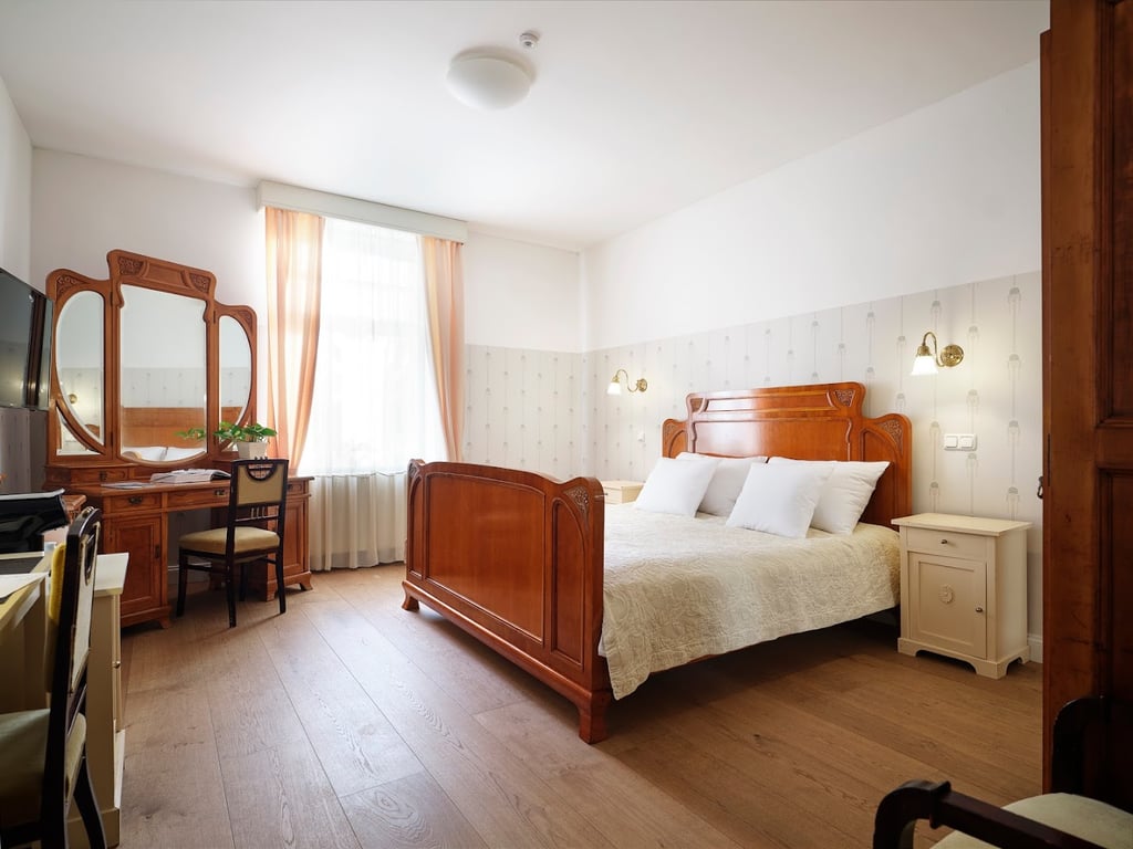 Villa Ammende Restaurant and Hotel