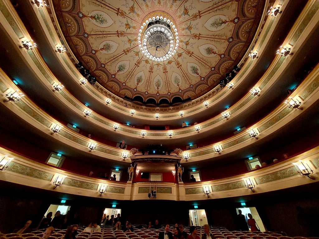 Staatstheater am Gärtnerplatz, Munich