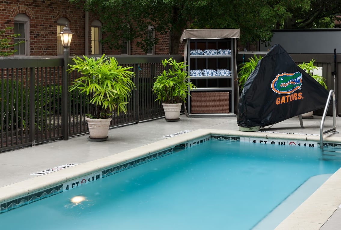 Hampton Inn & Suites Gainesville-Downtown