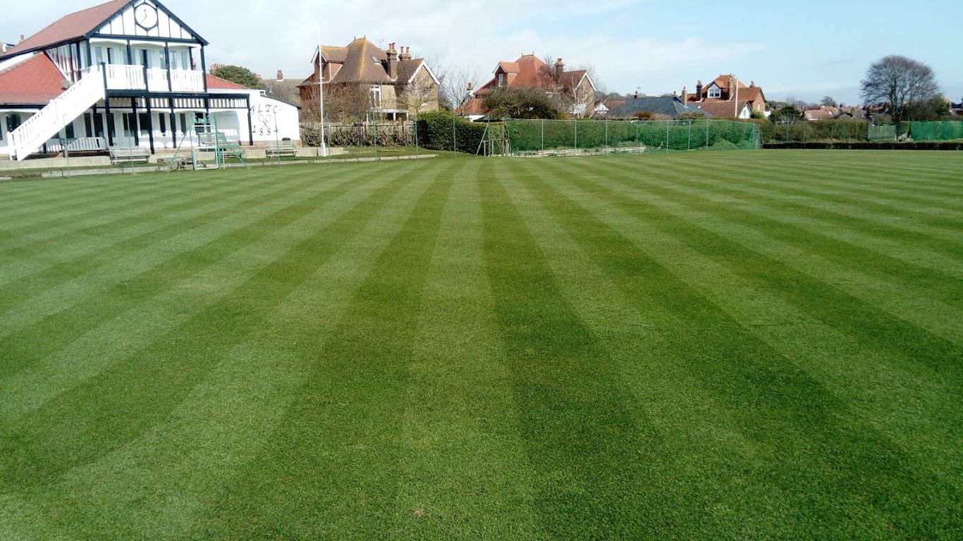 Felixstowe Lawn Tennis Club