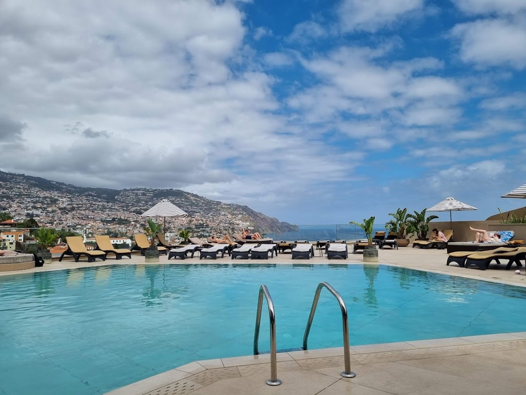 The Views Baia - Adults Only