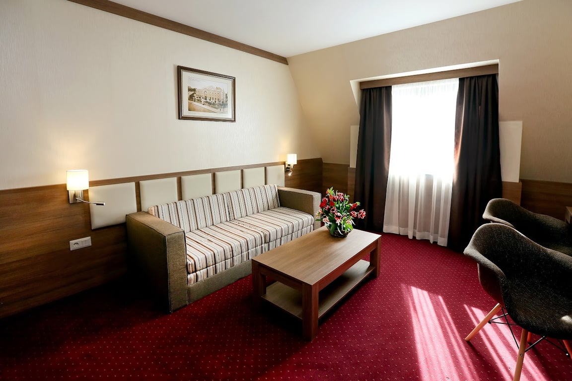 Hotel COOP, Sofia