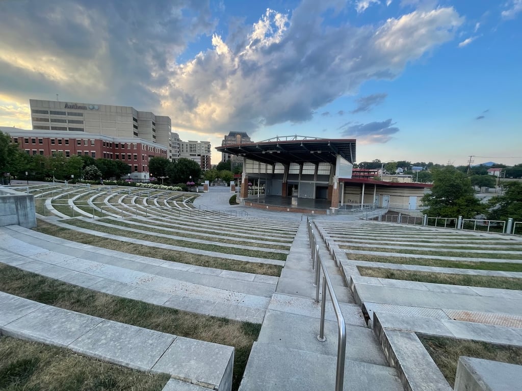 Elmwood Park Amphitheater