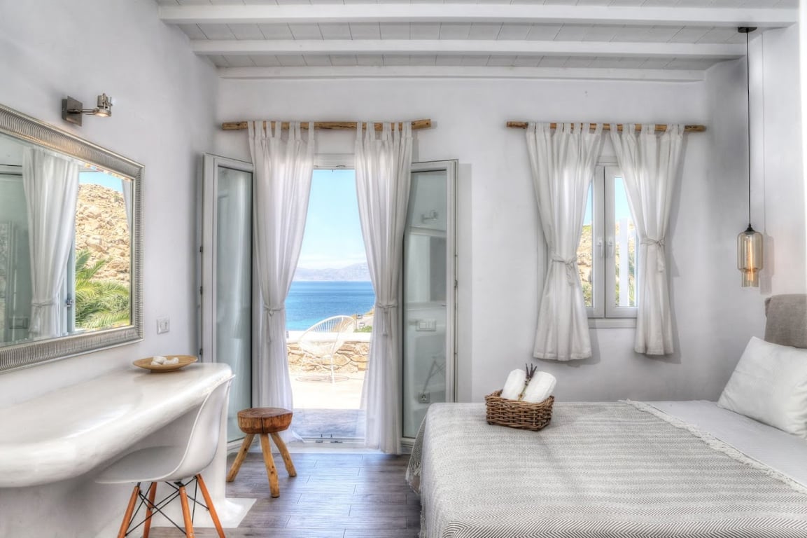 Aelia Mykonos
