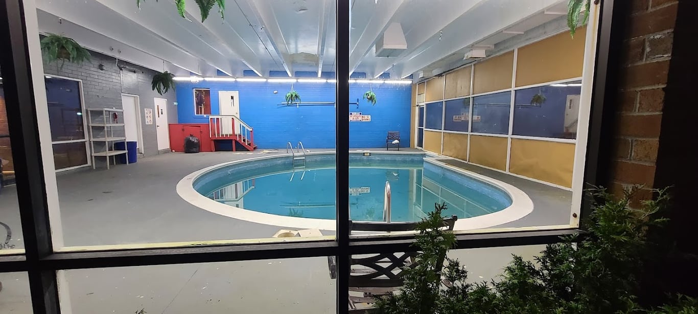 Ramada by Wyndham Albany International Airport / Wolf Rd