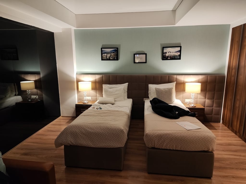 SL Industry Hotel