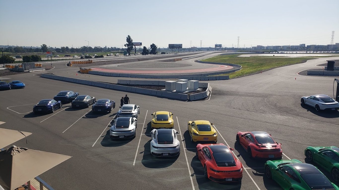 Porsche Experience Center Los Angeles