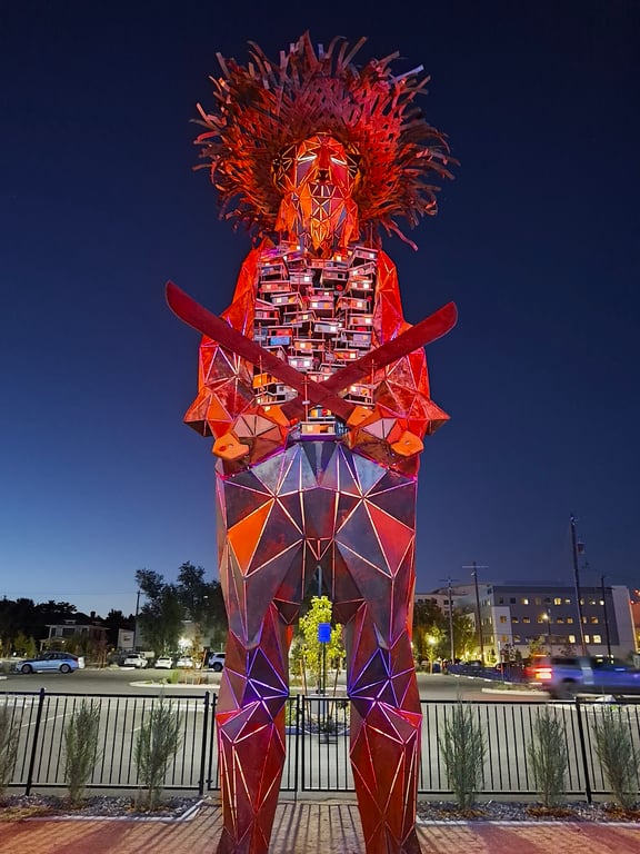 J Resort’s Glow Plaza