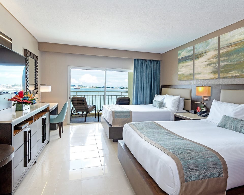 Simpson Bay Resort, Marina & Spa