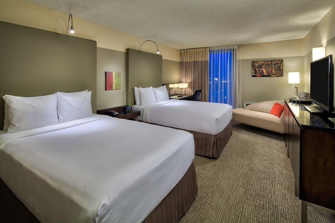 Crowne Plaza Chicago West Loop