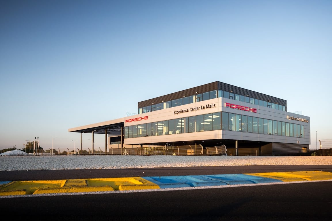 Porsche Experience Center Le Mans