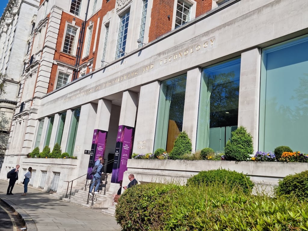 IET London: Savoy Place