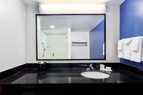 Fairfield Inn & Suites Indianapolis Downtown