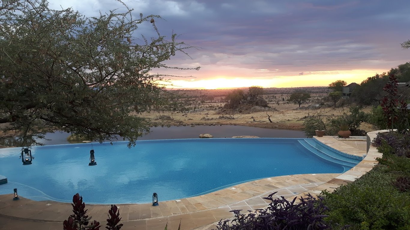 Four Seasons Hotel Serengeti