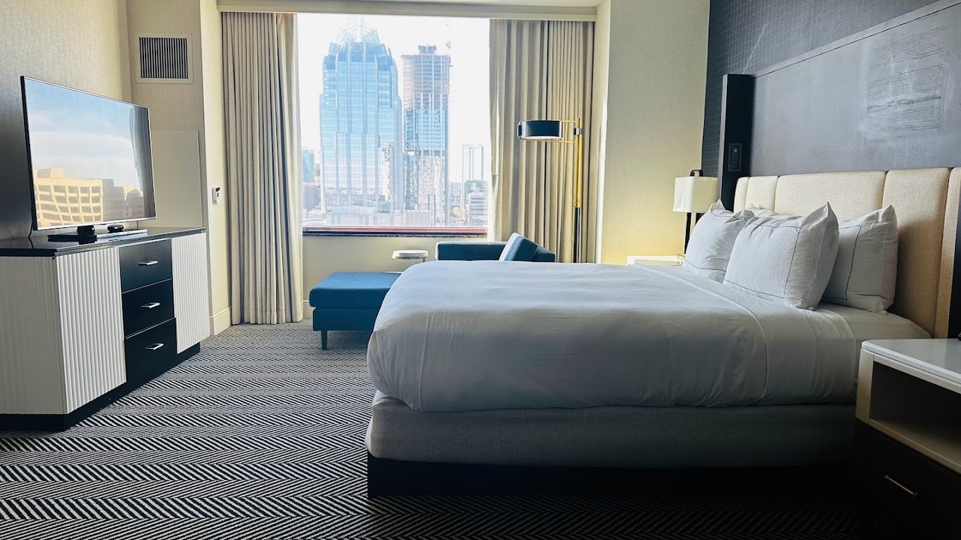 Hilton Austin