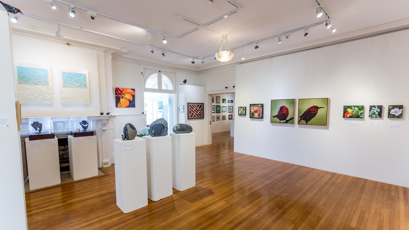 Hui No’eau Visual Arts Center