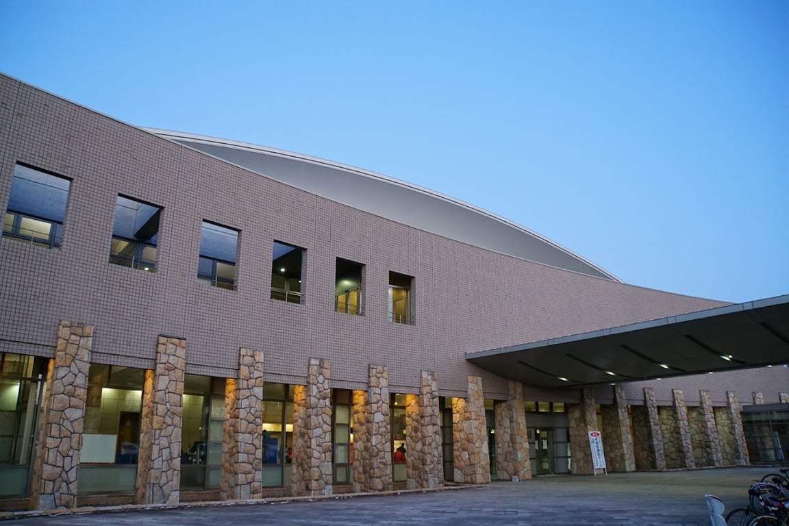 Hakucho Arena