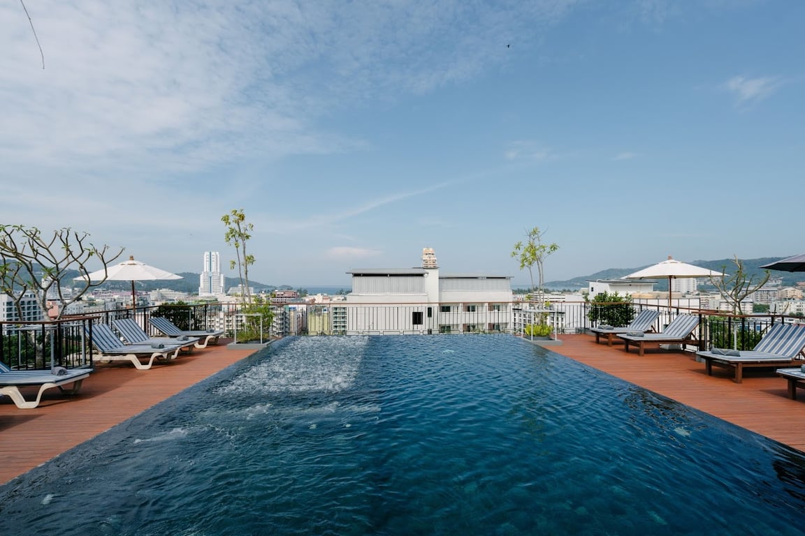 Rak Elegant Hotel Patong - SHA Extra Plus