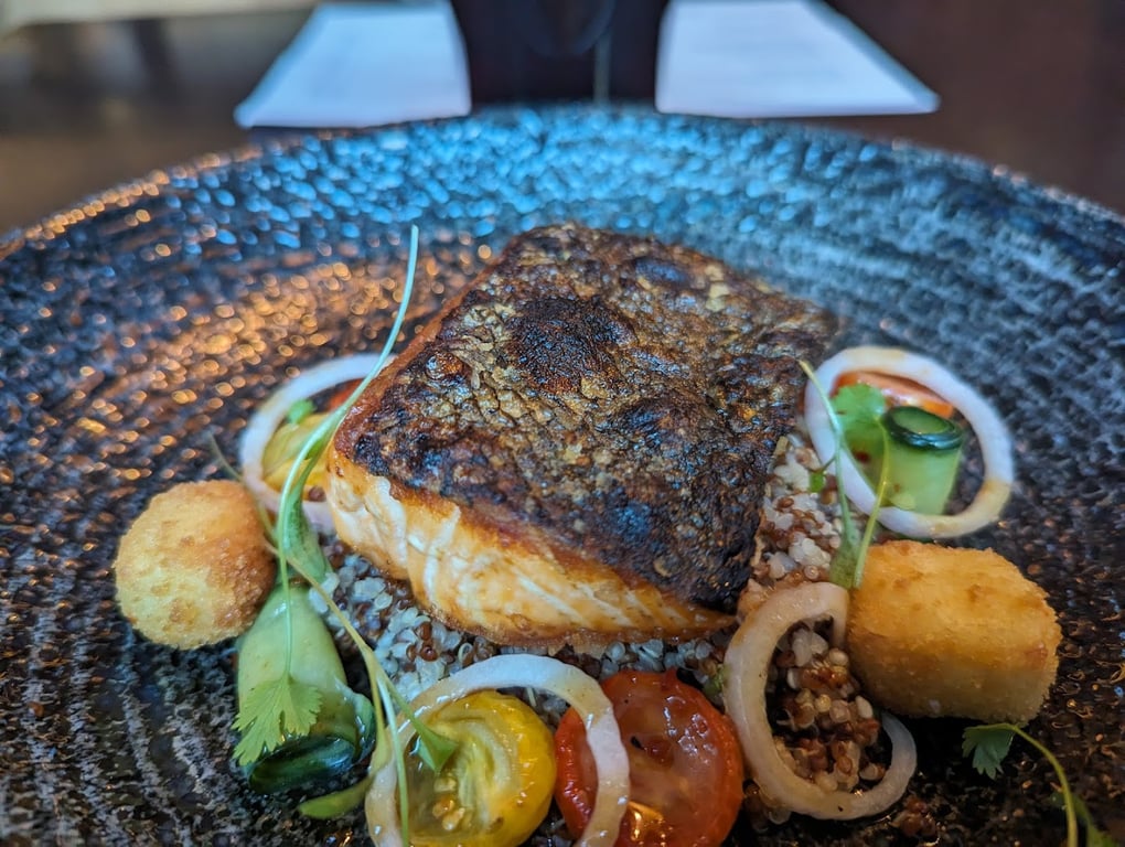 Zampas Bar And Restaurant
