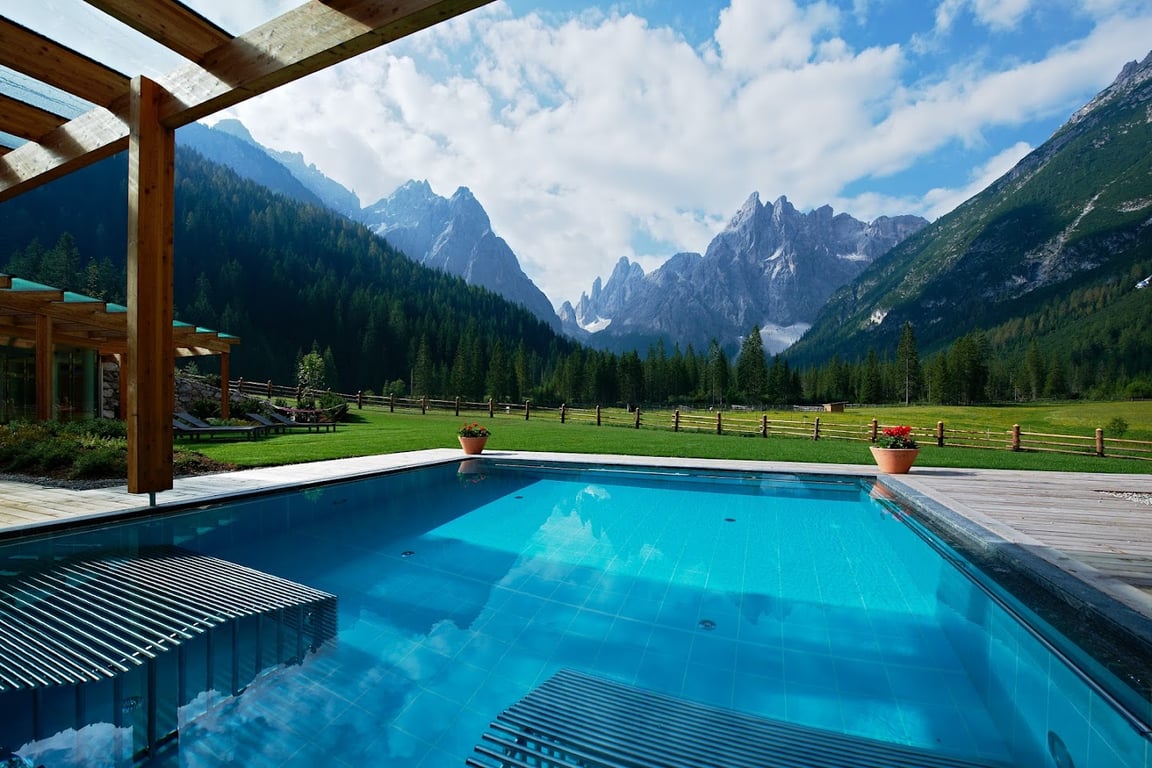 Hotel Dolomitenhof & Chalet Alte Post