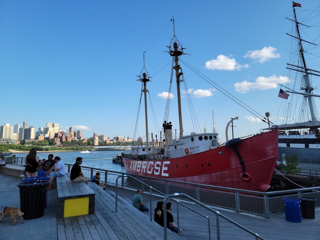 Pier 17