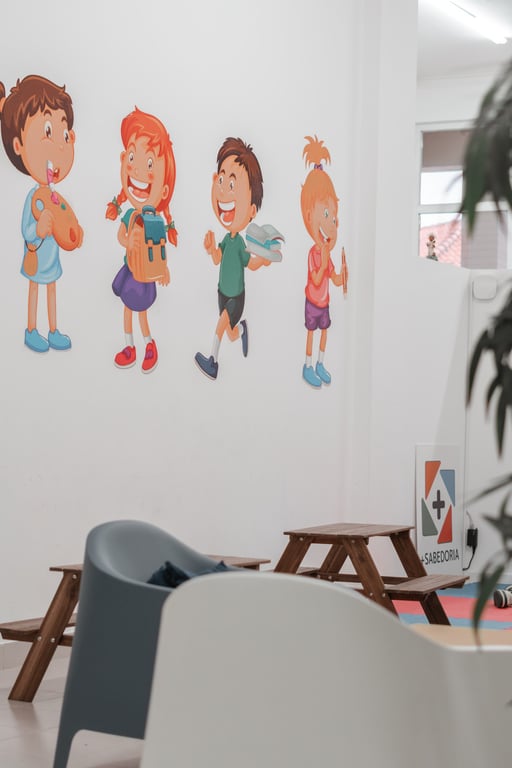Academia + Sabedoria | Centro de Estudos Viana do Castelo