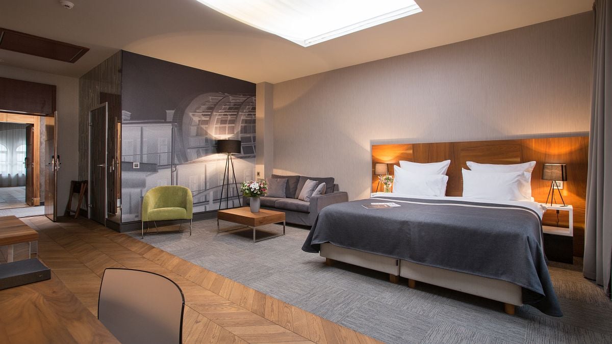 City Park Hotel & Residence
