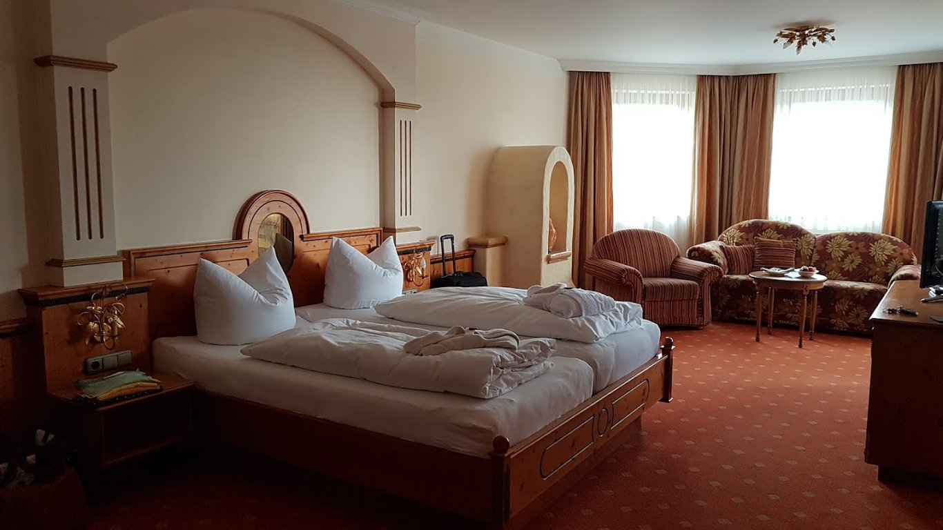 Kristall- & Vitalhotel Bergknappenhof