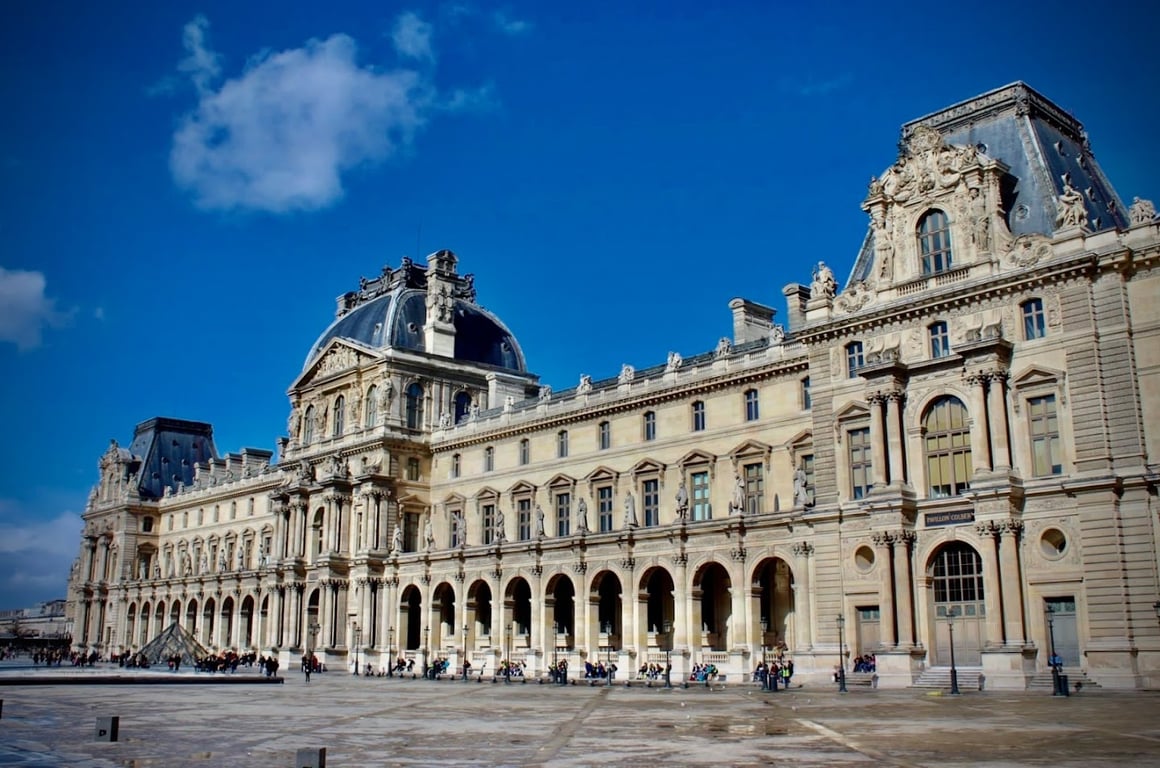 Lady Louvre