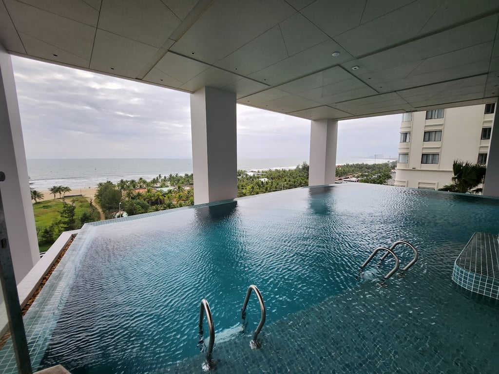 Awaken Da Nang Hotel