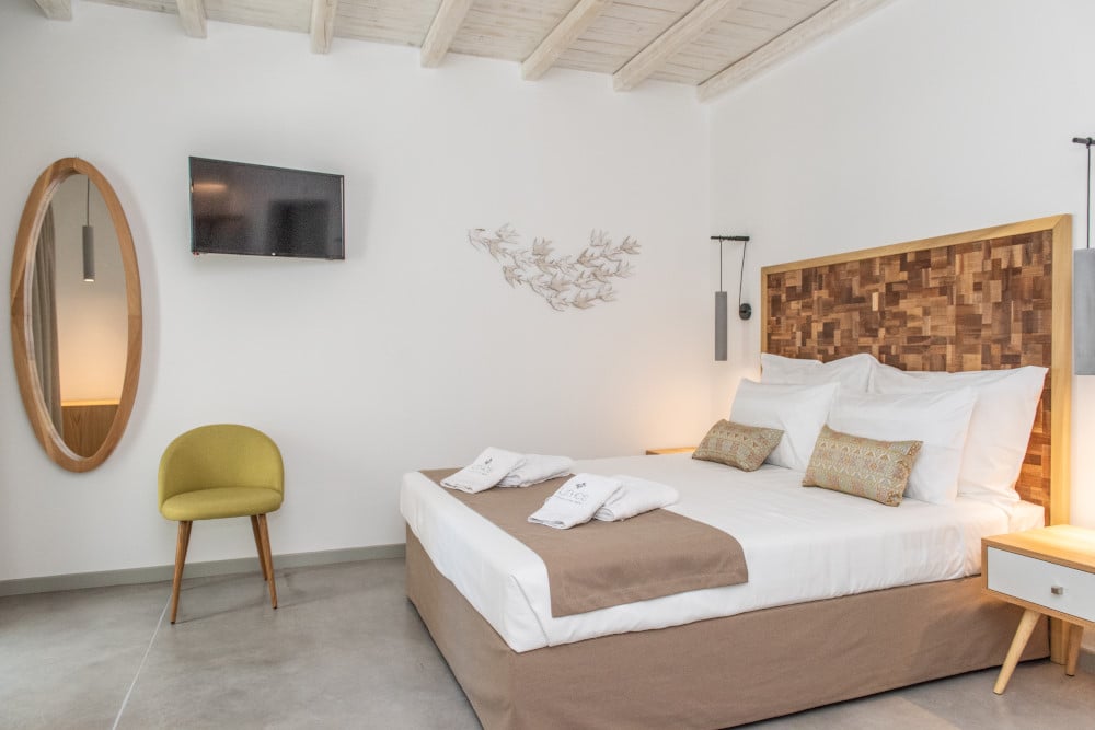 Lithos Luxury Suites