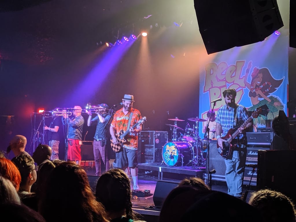 Showbox SoDo