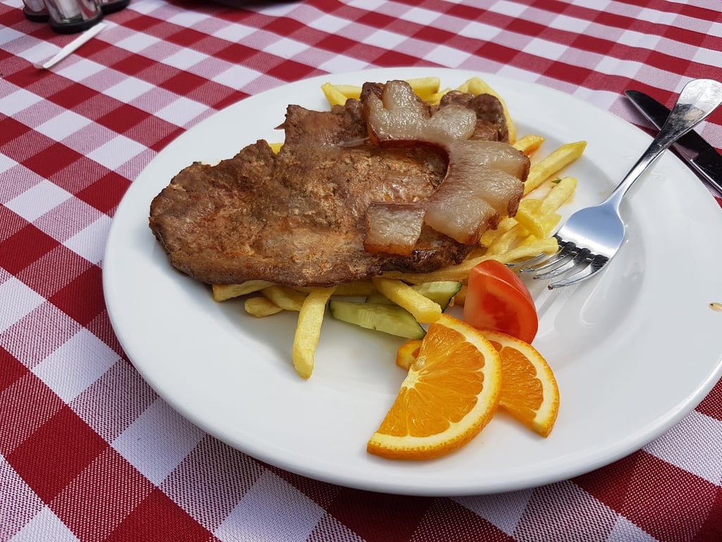 Csónakház Mulató