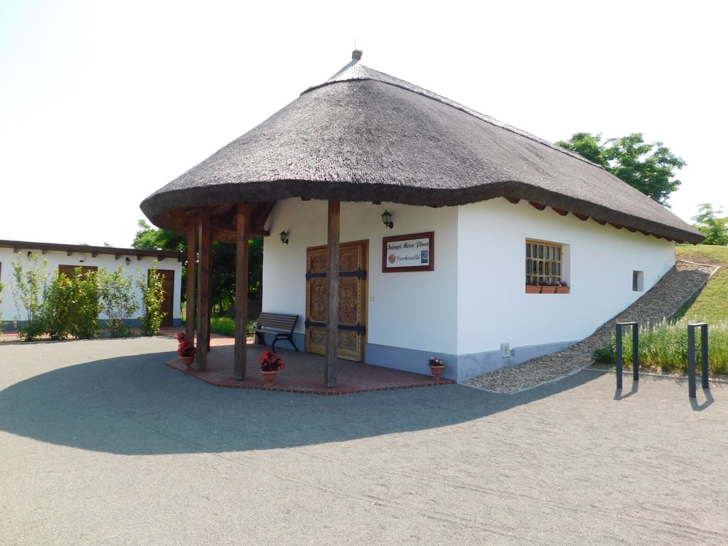 Baghy-Szinyei Merse Kúria