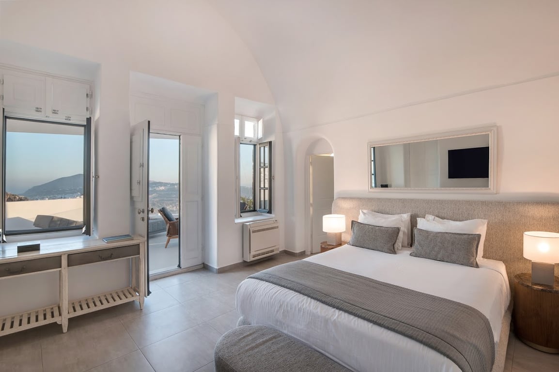 ALIKO LUXURY SUITES