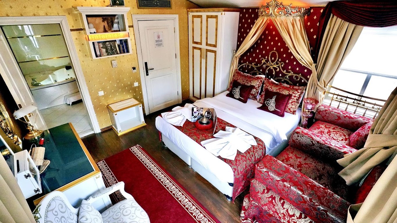 Sultan Tughra Hotel