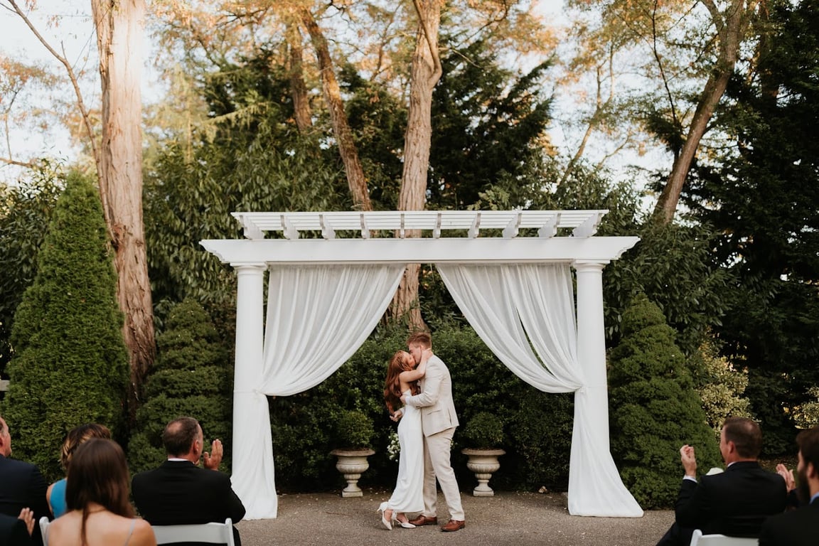 Laurel Creek Manor