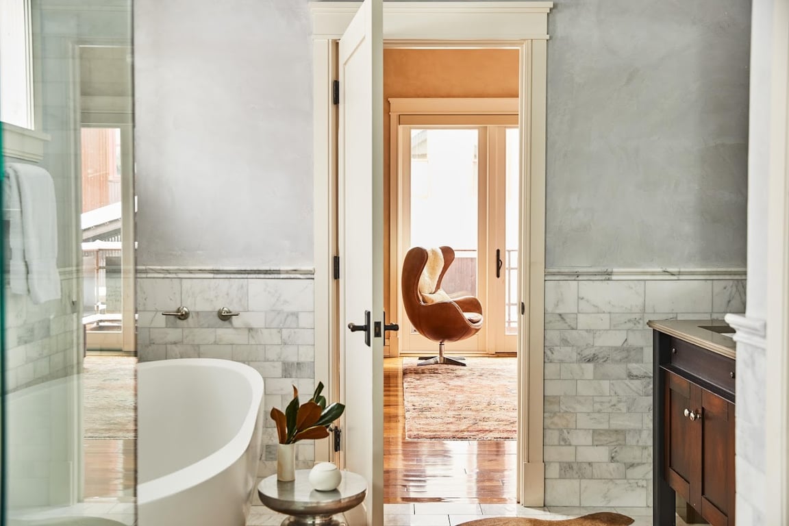 Element 52, Auberge Resorts Collection