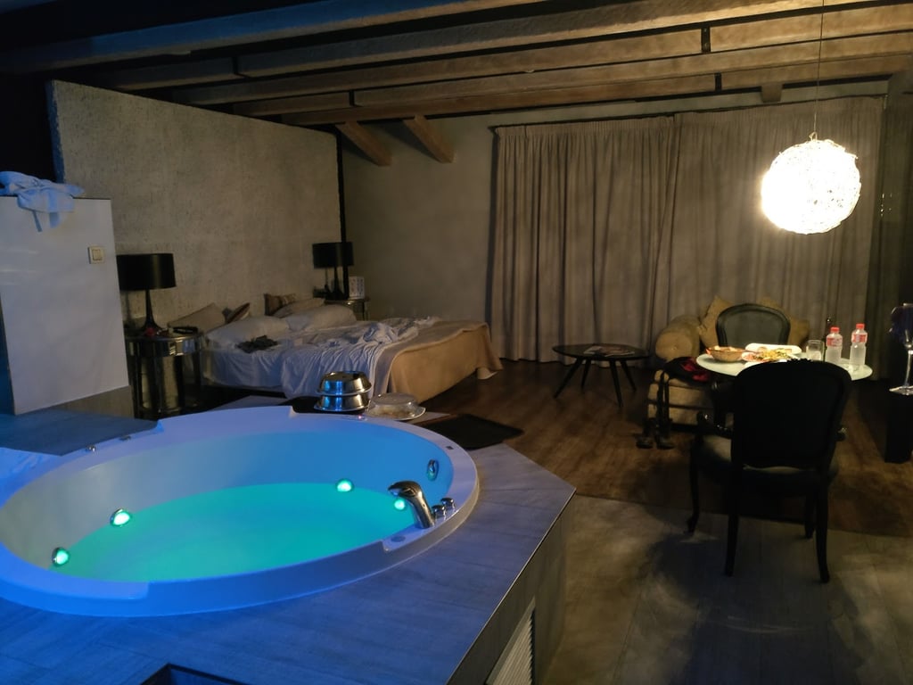 Kadrit Hotel