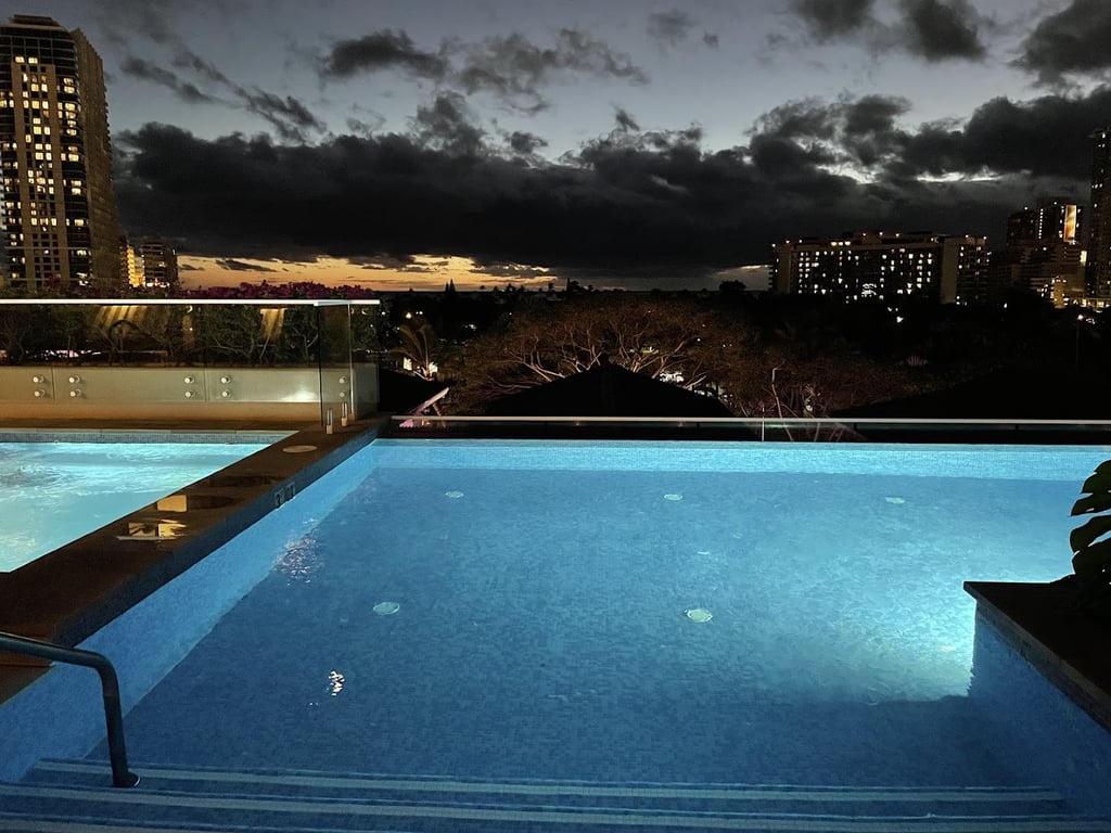 The Ritz-Carlton Residences, Waikiki Beach