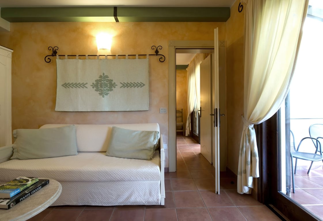 Lantana Resort Hotel&Apartments