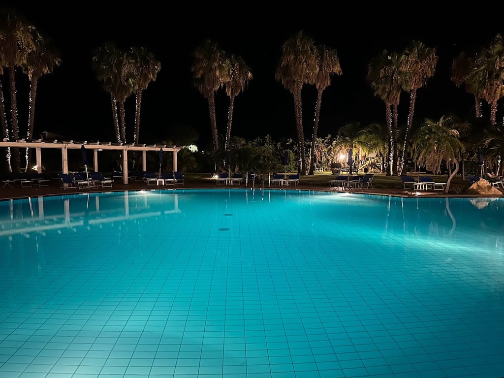 Lantana Resort Hotel&Apartments