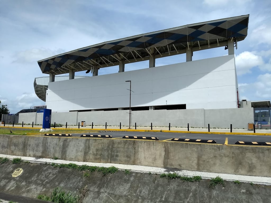 Estadio Nacional Julio Martínez Prádanos