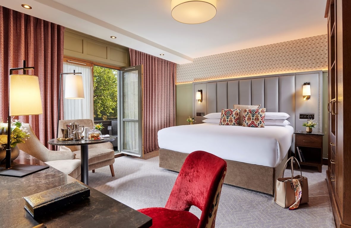 Westport Plaza Hotel, Spa & Leisure