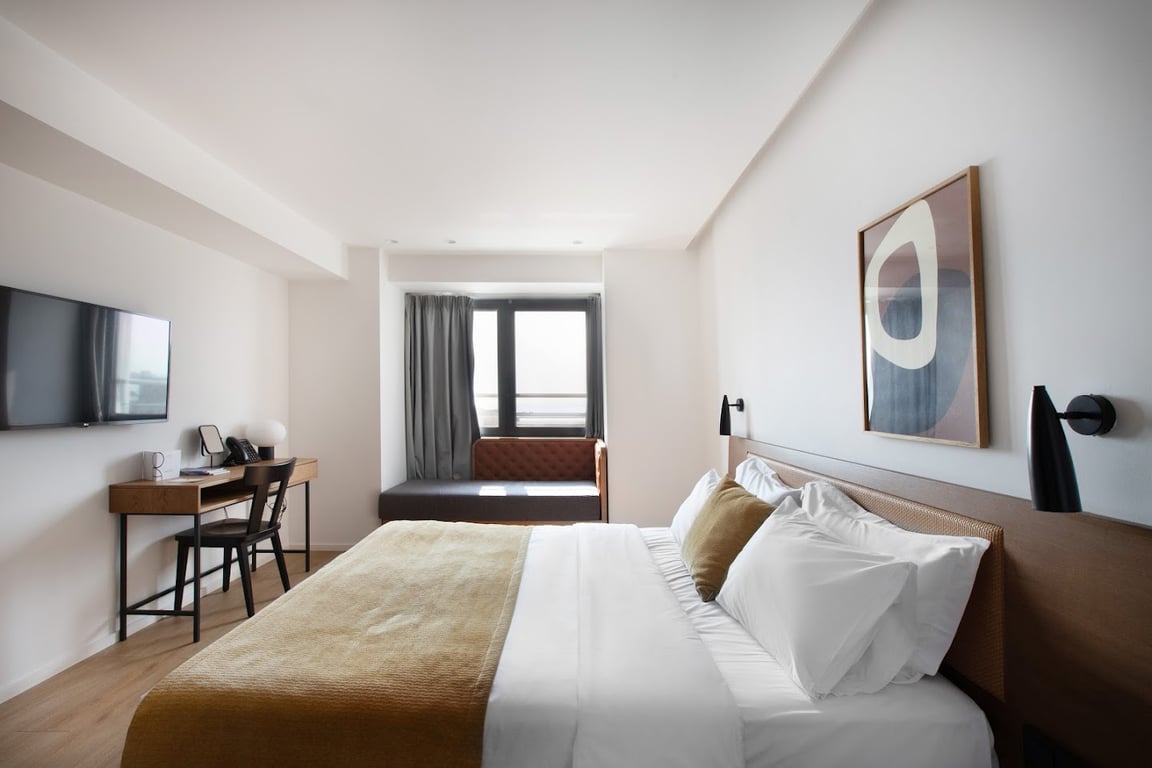 Noa Hotel