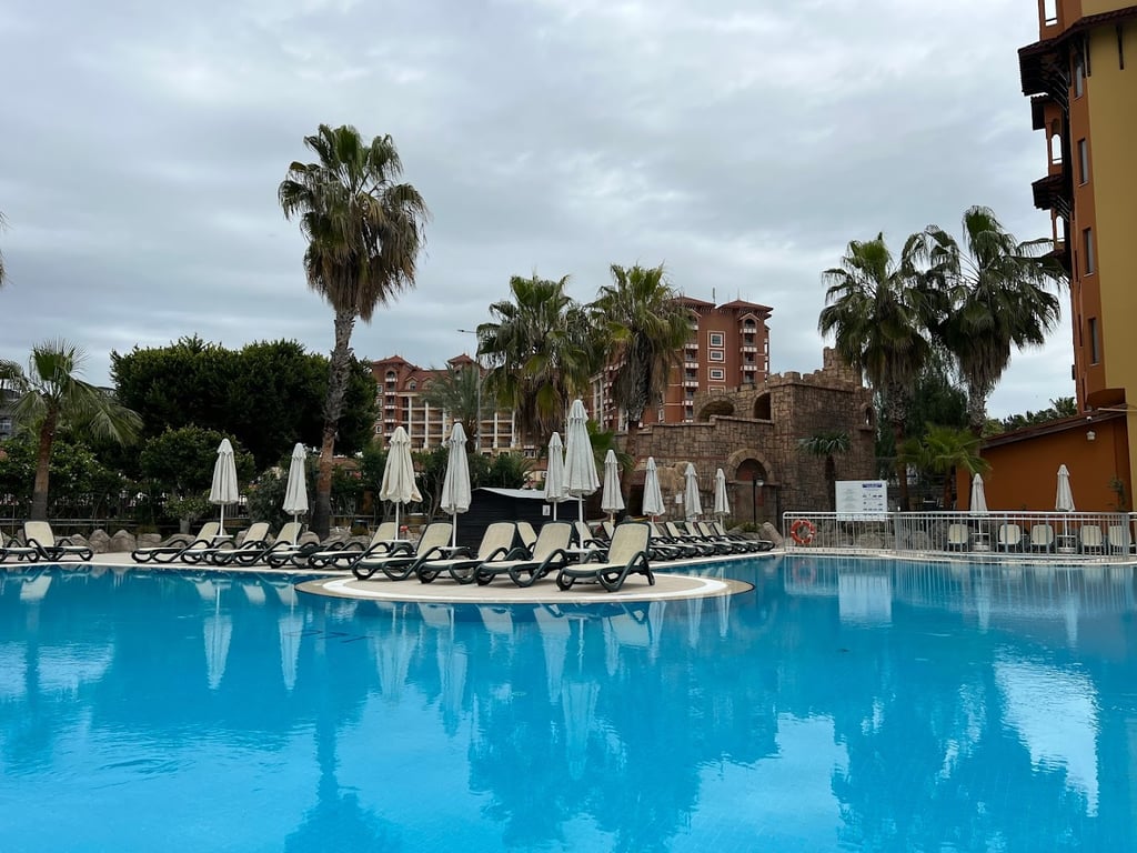 Villa Side Hotel
