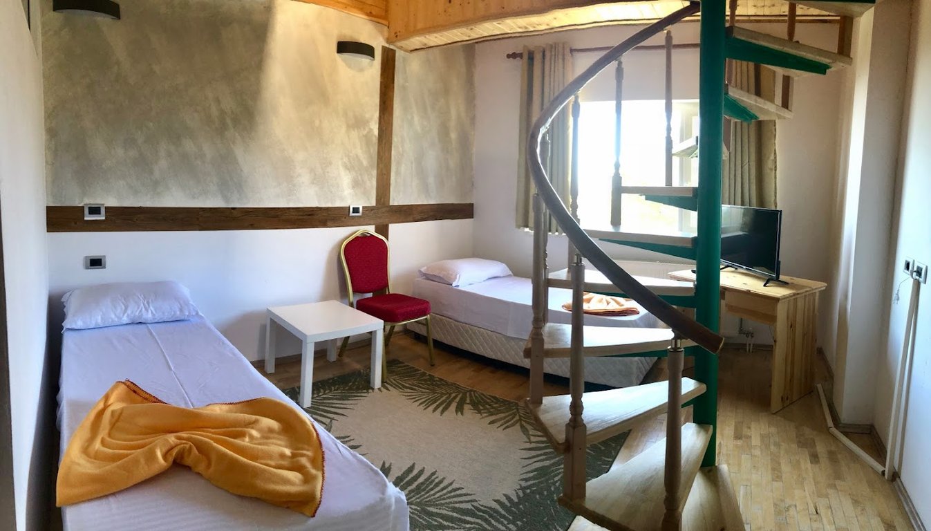 Shkreli Resort Qafeshtame