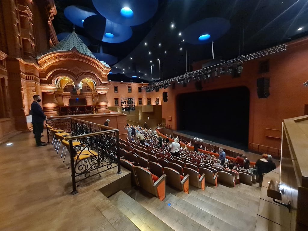 Helikon Opera, Moscow