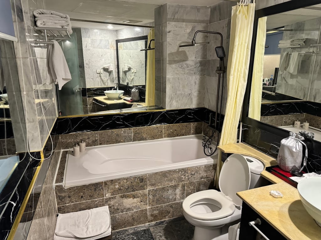 Ja Cosmo Hotel and Spa