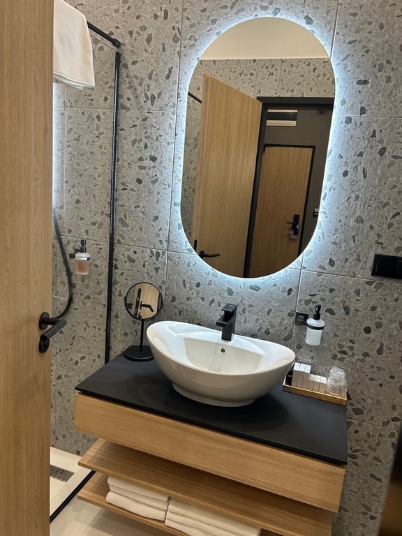 URBAN HOTEL